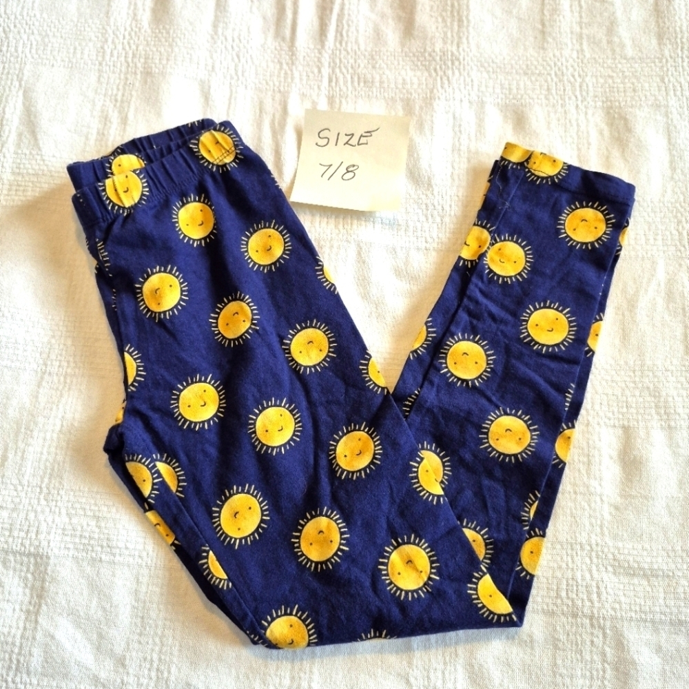 Gymboree girls size 7/8 or Medium navy leggings with sunshine design VGUC